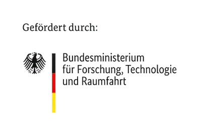 Logo des Bundesministeriums für Forschung, Technologie und Raumfahrt aus schwarzem Metall mit schwarz-rot-gelbem Farbstreife…