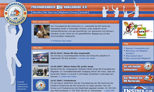 Logo des Freundeskreis BG Karlsruhe auf orange-blauem Banner mit Basketballspielern als Silhouetten